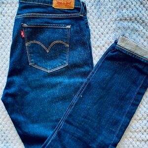 Levi's Women's Low-Rise Skinny Leg Blue Jeans